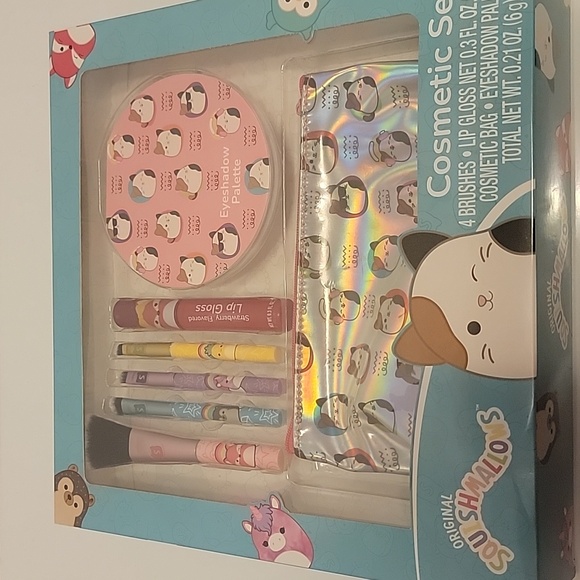 Kellytoy Other - Squishmallows cosmetic set